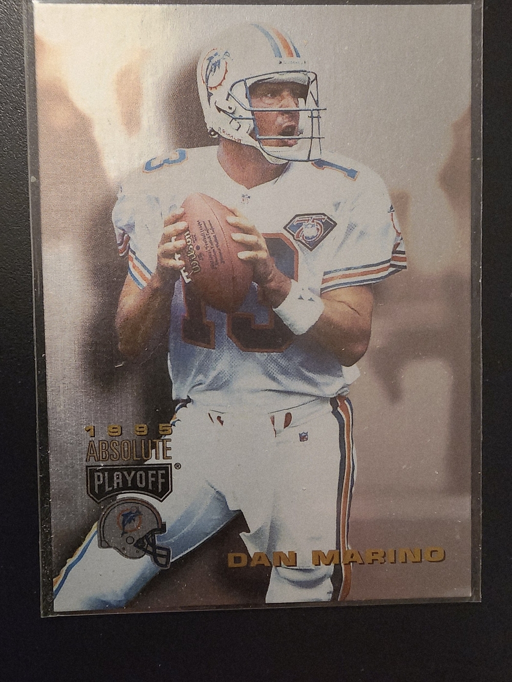 NFL Dan Marino Absolute Football Card